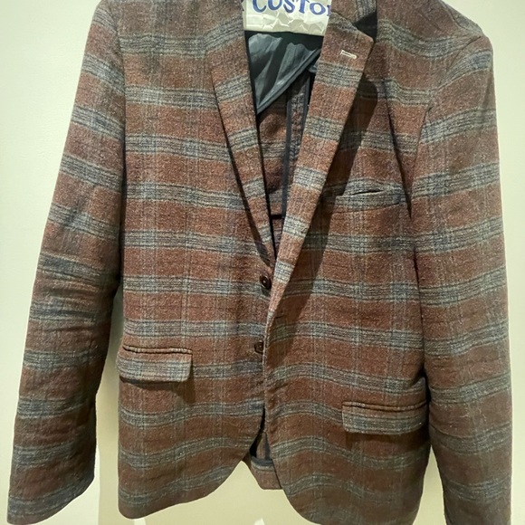 Fabulous Jacket - Picture 2 of 3